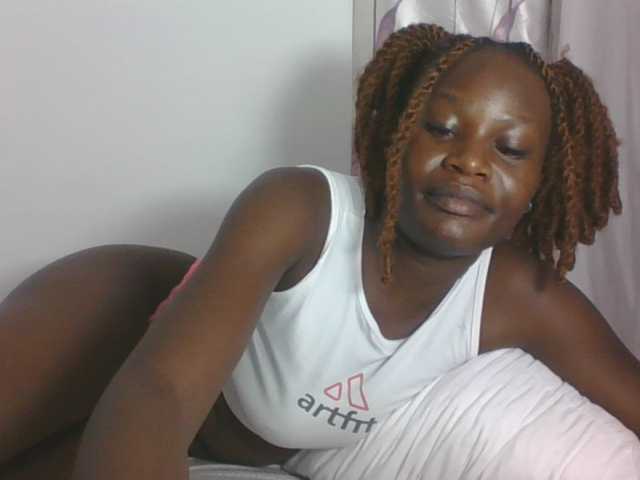 Darberry21 live cam on BongaCams