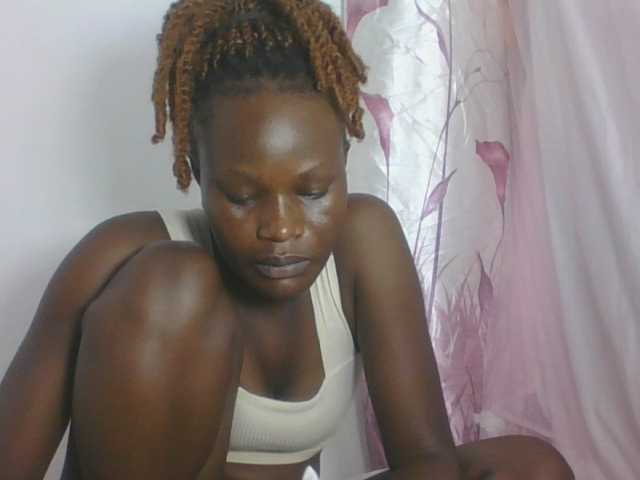 Darberry21 live cam on BongaCams