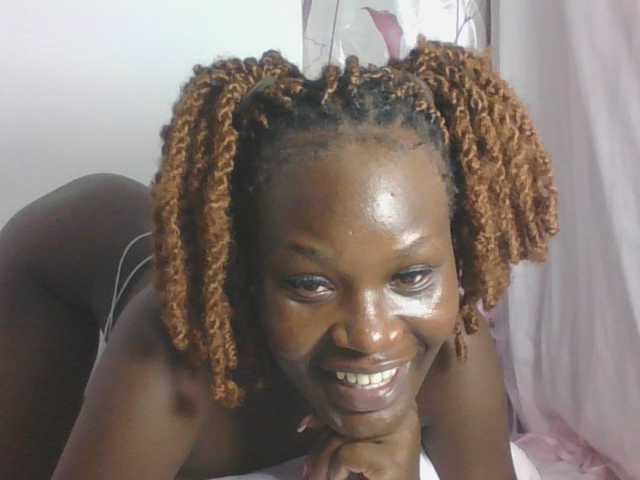Darberry21 live cam on BongaCams