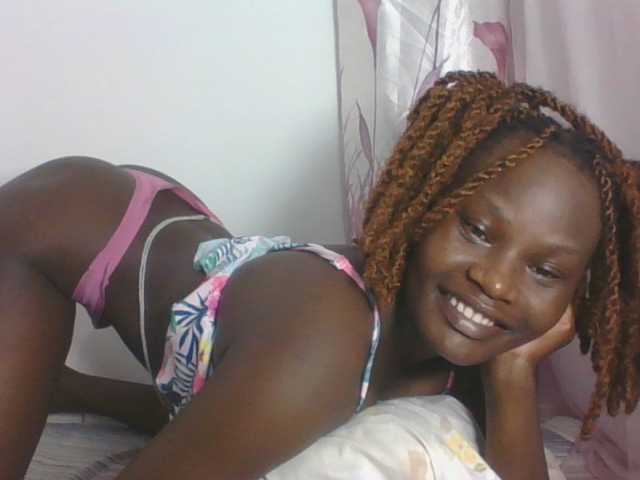 Darberry21 live cam on BongaCams