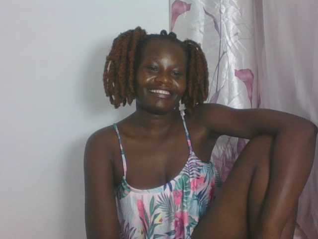 Darberry21 live cam on BongaCams