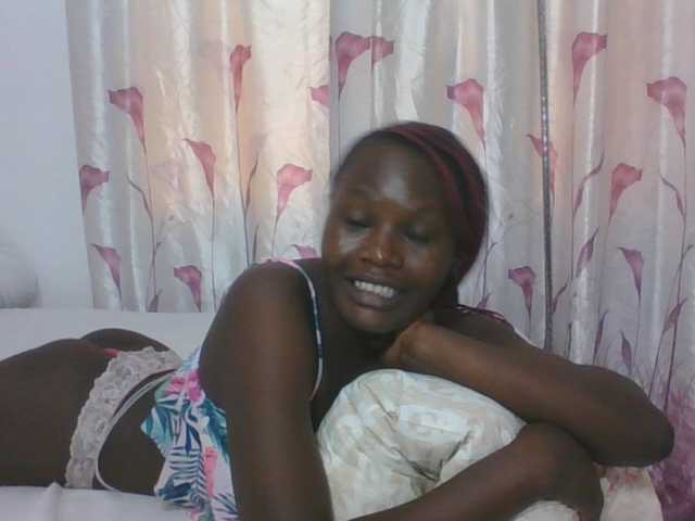 Darberry21 live cam on BongaCams