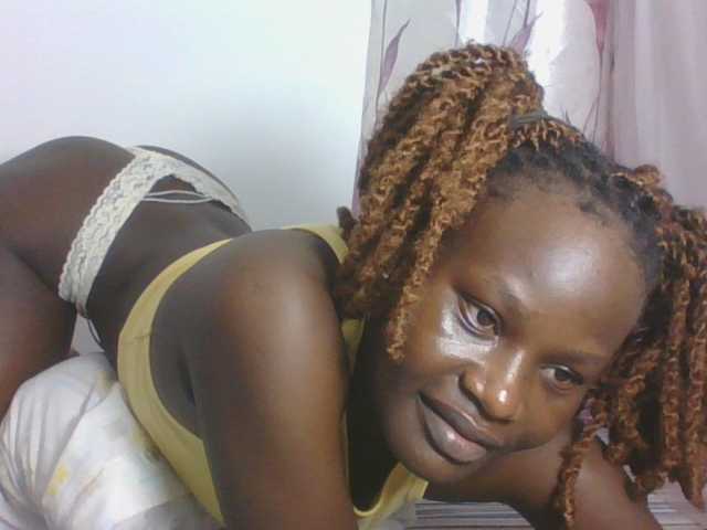Darberry21 live cam on BongaCams