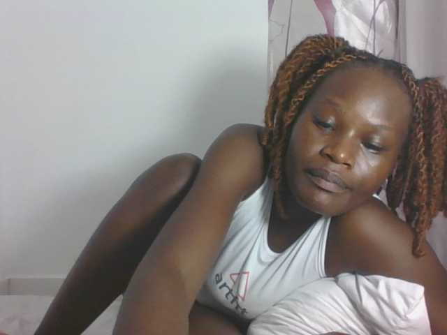 Darberry21 live cam on BongaCams
