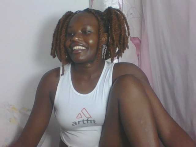 Darberry21 live cam on BongaCams