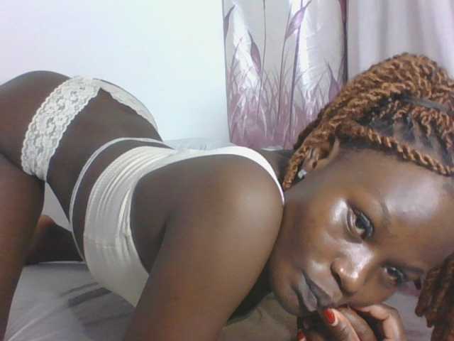 Darberry21 live cam on BongaCams