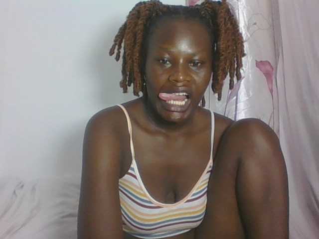 Darberry21, en vivo ahora en BongaCams