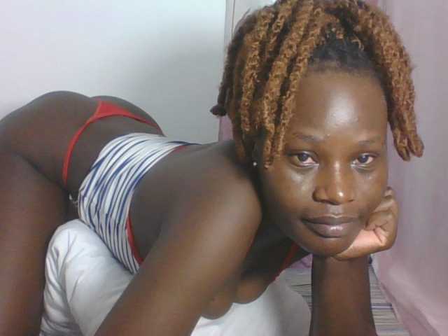 Darberry21 live cam on BongaCams