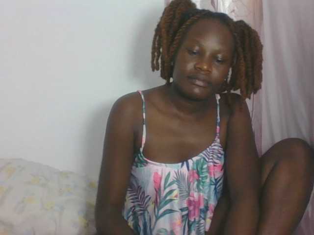 Darberry21 live cam on BongaCams