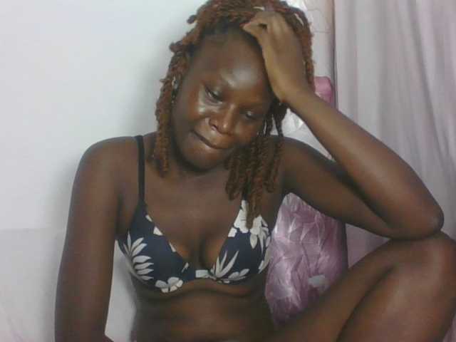 Darberry21, en vivo ahora en BongaCams