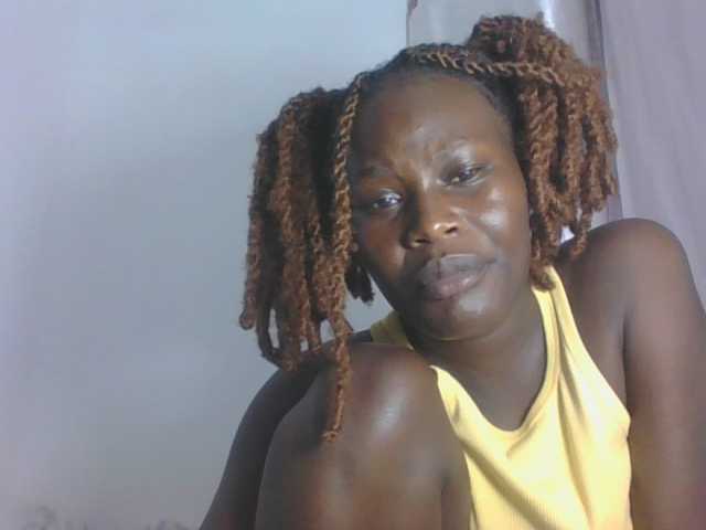 Darberry21 live cam on BongaCams