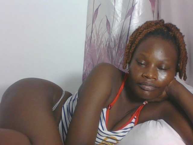 Darberry21 live cam on BongaCams