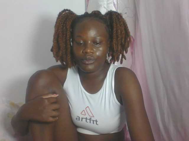 Darberry21 live cam on BongaCams