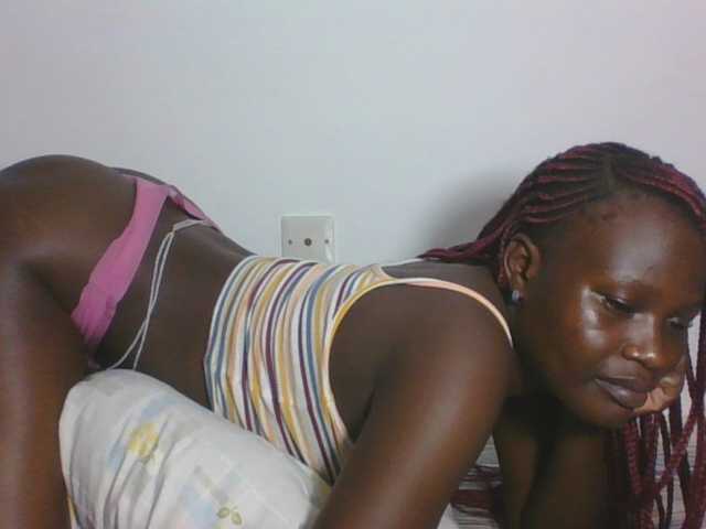 Darberry21 live cam on BongaCams