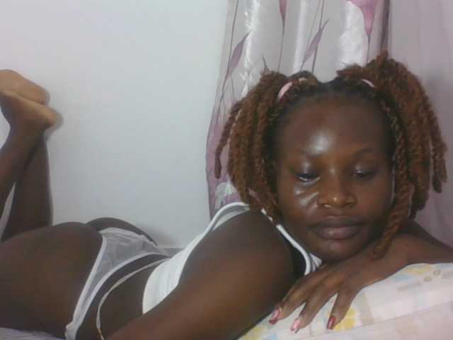 Darberry21 live cam on BongaCams