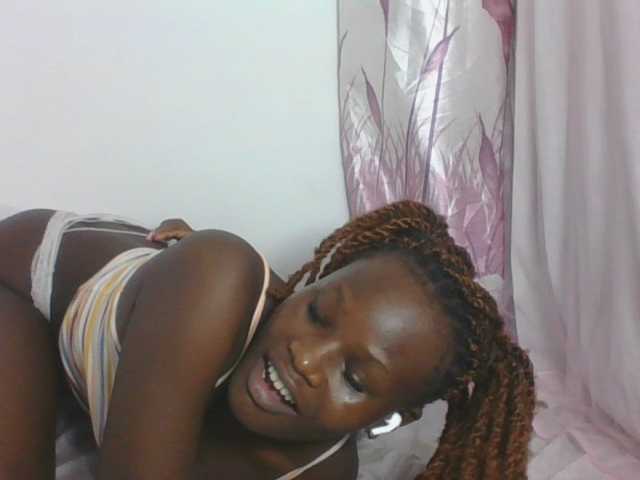 Darberry21 live cam on BongaCams