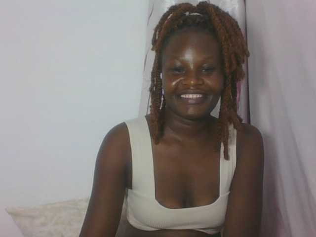 Darberry21 live cam on BongaCams