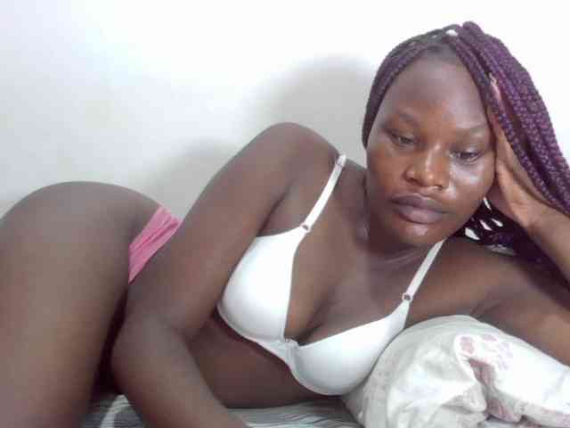 Darberry21 Live Webcam on BongaCams