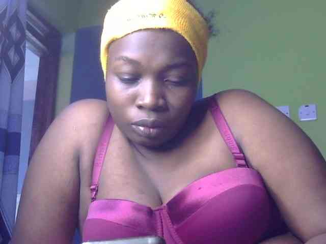Pretty-horny webcam