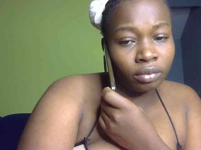 Pretty-horny webcam