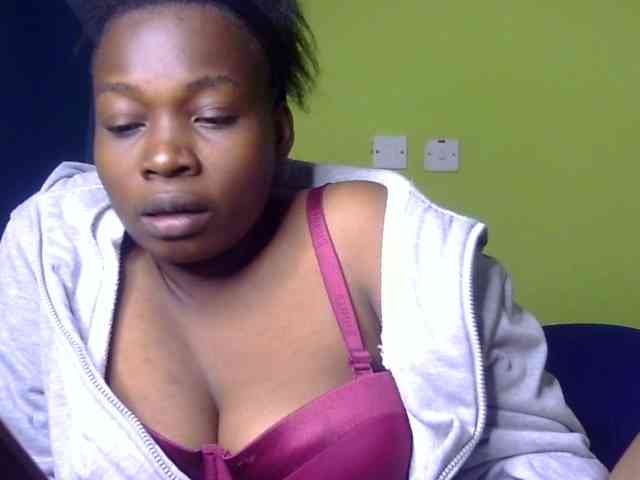 Pretty-horny webcam