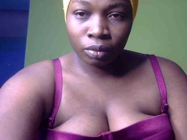 Pretty-horny webcam