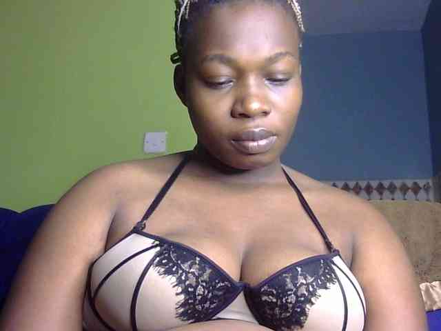 Pretty-horny webcam