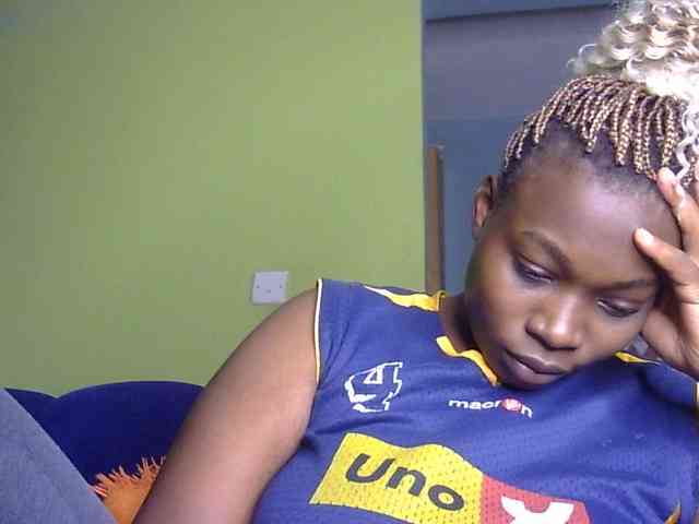 Pretty-horny webcam