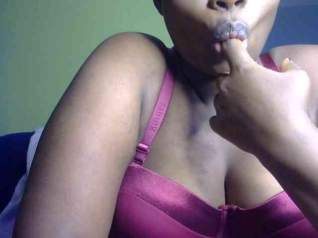Pretty-horny webcam