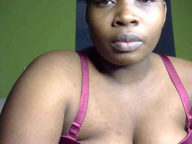 Pretty-horny webcam
