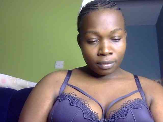 Pretty-horny webcam