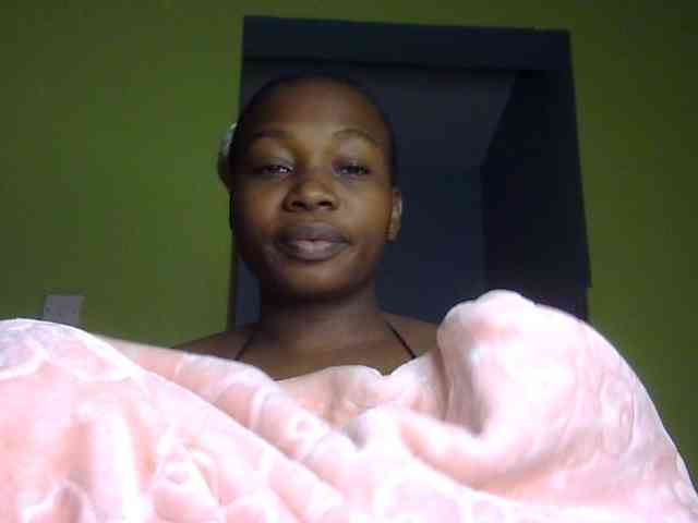 Pretty-horny webcam