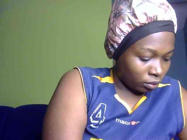 Pretty-horny webcam