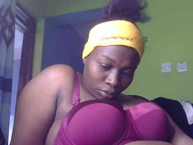 Pretty-horny webcam