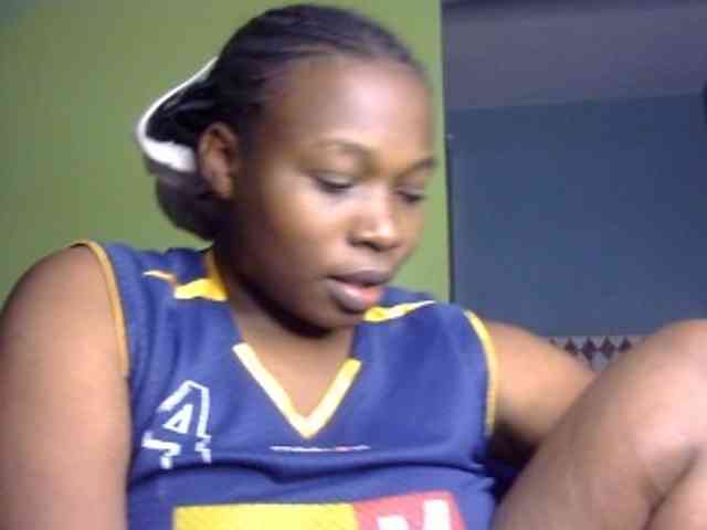 Pretty-horny webcam