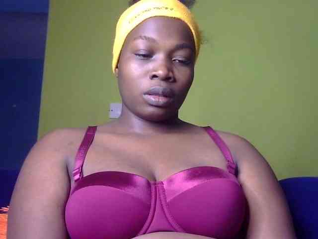 Pretty-horny webcam