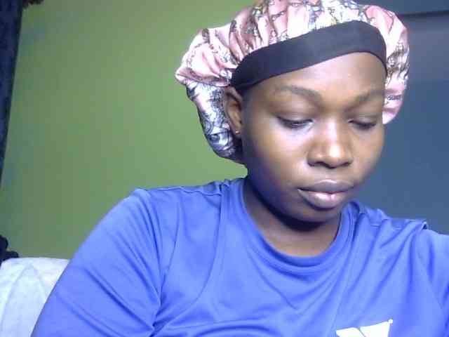 Pretty-horny webcam