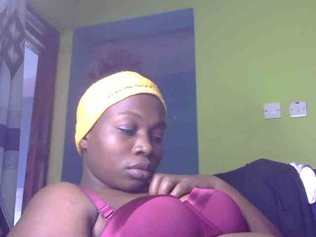 Pretty-horny webcam