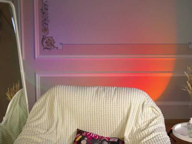 eva-golden live webcam show