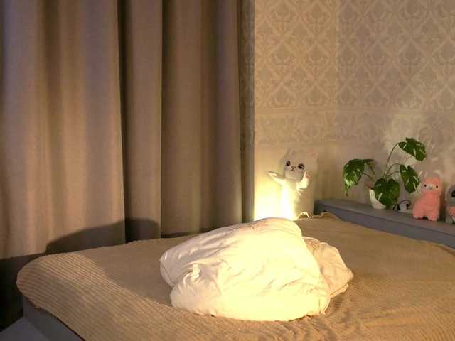 eva-golden live cam on BongaCams