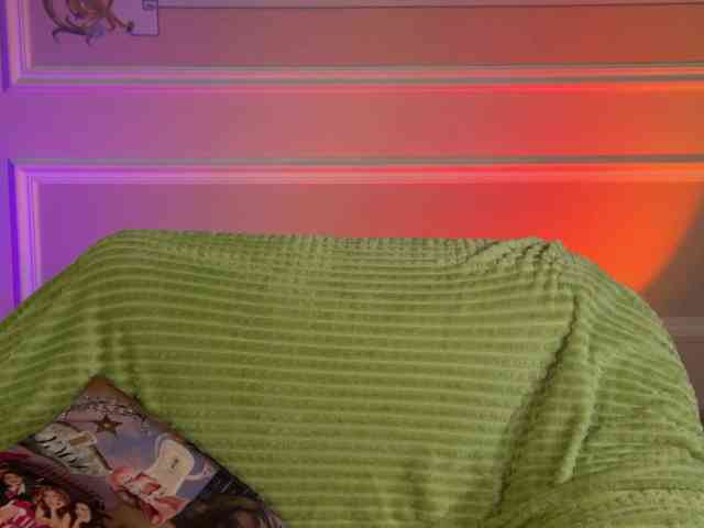 eva-golden webcam