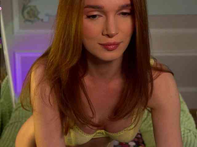 eva-golden webcam