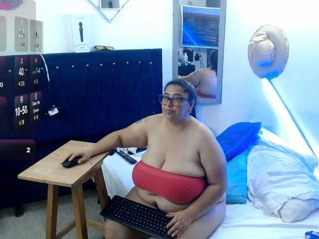 bubis-laru53's BongaCams show and profile