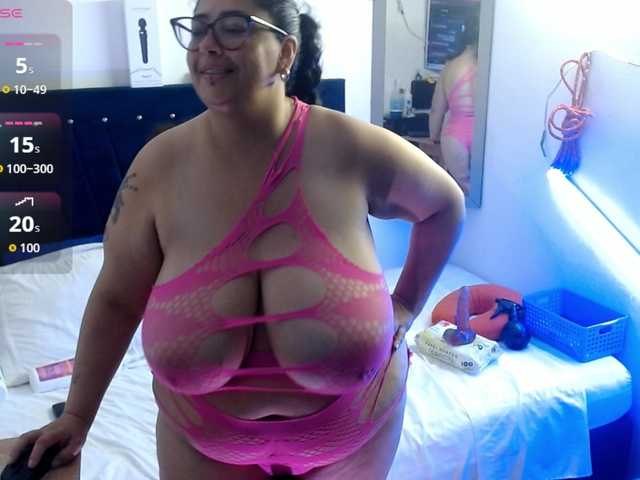 bubis-laru53 live cam on BongaCams
