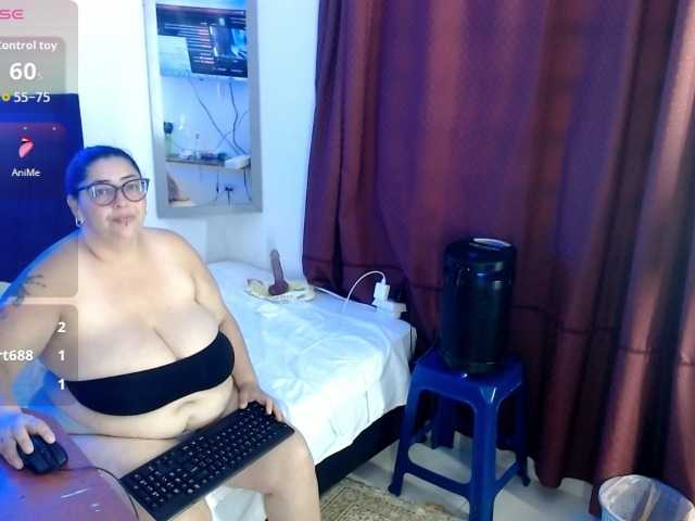 bubis-laru53 webcam bongacams model stream image