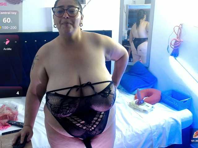 bubis-laru53 live cam on BongaCams