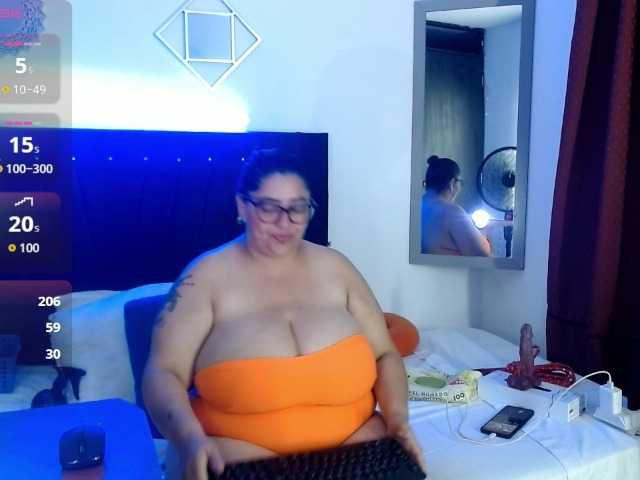 bubis-laru53 live cam on BongaCams