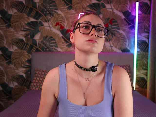 JinxPowderLOL22 Live Webcam on BongaCams