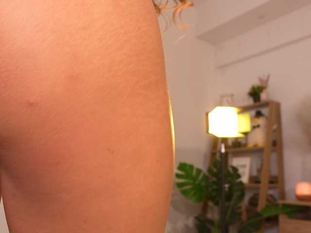 Saryhott live cam on BongaCams
