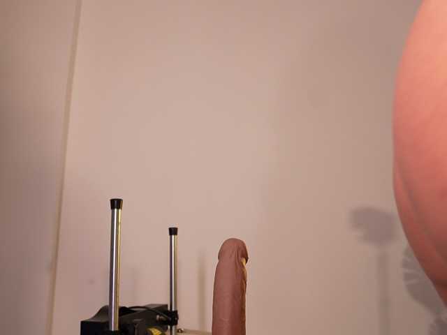 Saryhott live cam on BongaCams
